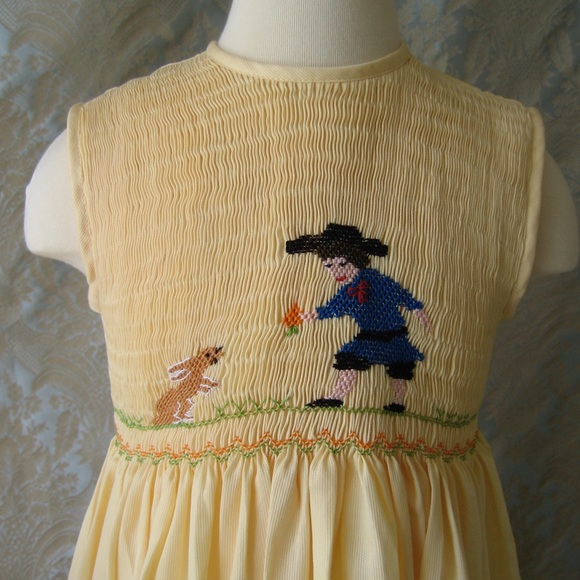 Easter Bunny Smocked Dress 100% Cotton New Spring - Picture 2 of 7